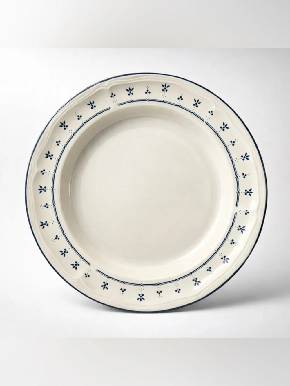 Blue Tradition 6014 Set of 3 Dinner Plates 10.5” Vintage China Stoneware
